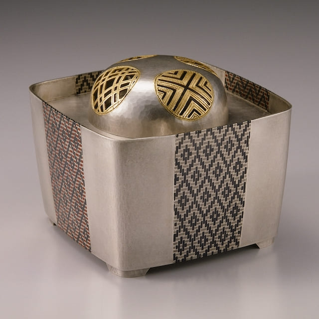 家出隆浩 あやおりがね「四方香炉 1999」